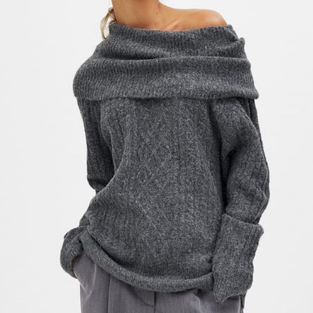 NA-KD Gray Cable Knitted Turtle Neck Sweater